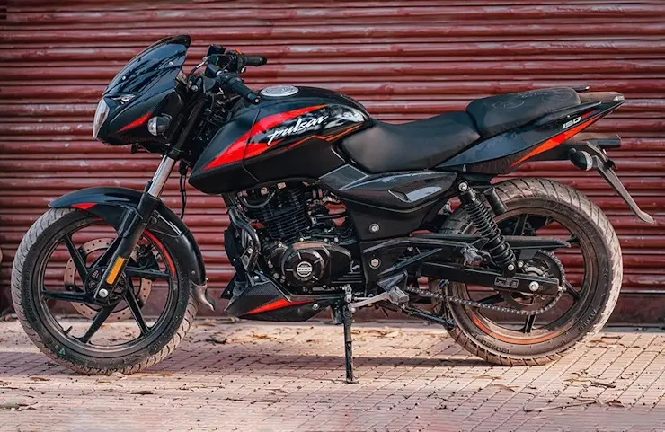 Pulser 150